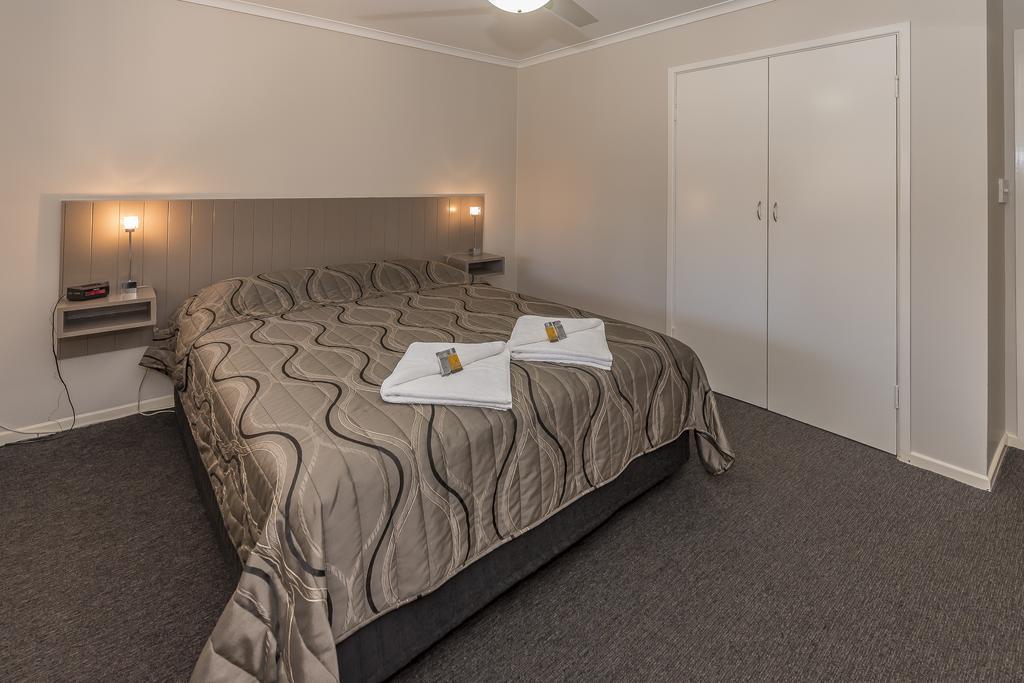 Torquay Hervey Bay Colonial Lodge מראה חיצוני תמונה